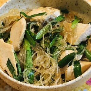 春雨と鶏肉ニラのオイスター炒め